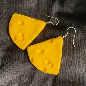 Novelty Cheese Earrings- Perfect for Packers Fan! (Large 1.75" x 1.75" Wedge)